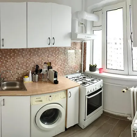 Lotus * ブカレスト